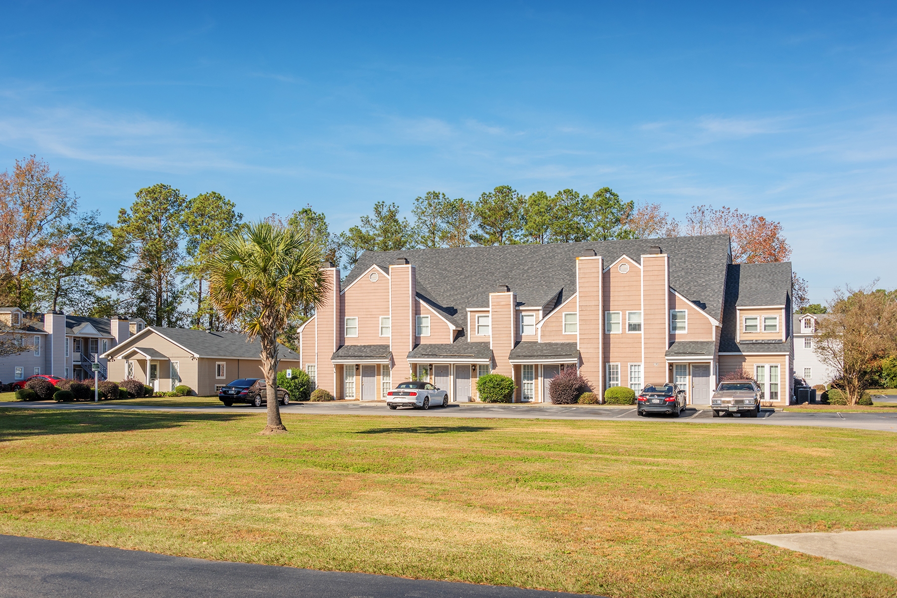 Palmetto Gardens & Willwood Gardens The Multifamily Advisory Group at